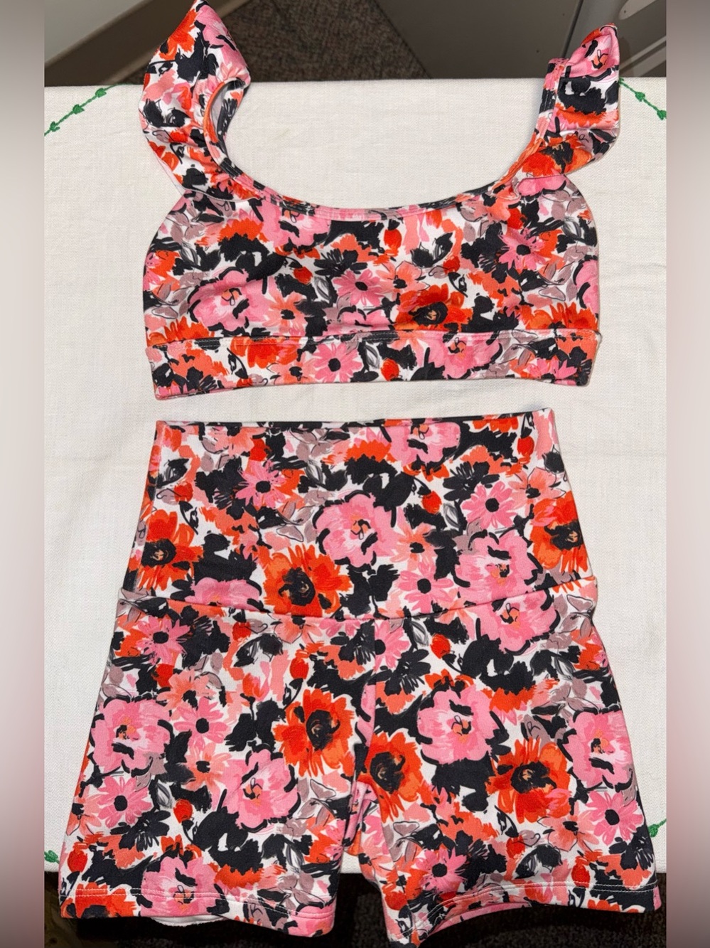 Jo & Jax Dance Set Pink & Red Floral Two-Piece Size Youth Large (12)
